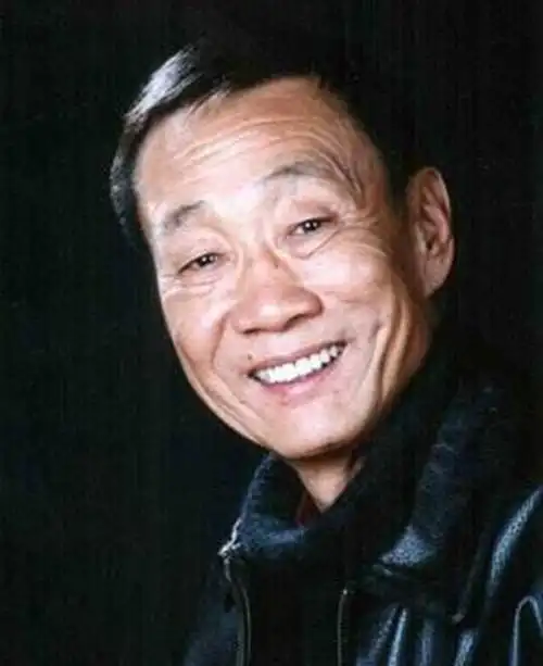 8月14日,是金鸡奖最佳男主角奖获得者,著名演员戈治均84岁的生日,在此