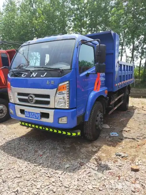 18膫5月南俊4.2米蓝牌自卸车 个人户全国提