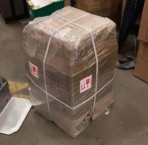 收件人可当场选择拒收且告知快递员原因(若签收代表收件人已接受包裹