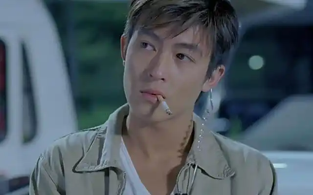 41岁陈冠希重现《无间道》男人味气势,平头造型遭网友调侃:沧桑