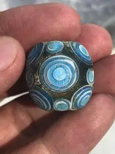 战国老琉璃蜻蜓眼