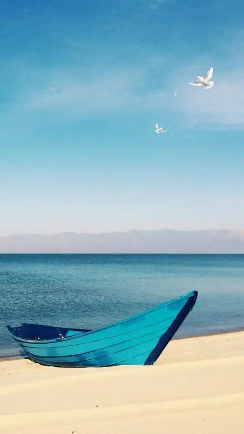 鸡汤,大海,海边,早晨,早安,微信,配图,朋友圈配图,帆船,文艺h5背景