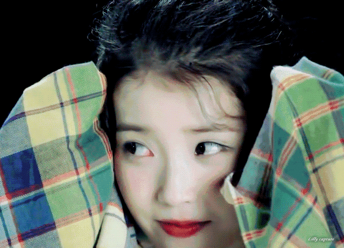 iu李知恩的颜大概什么水平