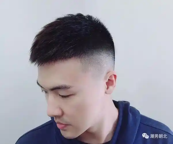 男生"酷帅"的发型长这样!推荐3款潮酷发型,简单帅气好打理