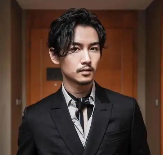 盘点男明星的胡子,杨洋超帅气,李易峰却一言难尽