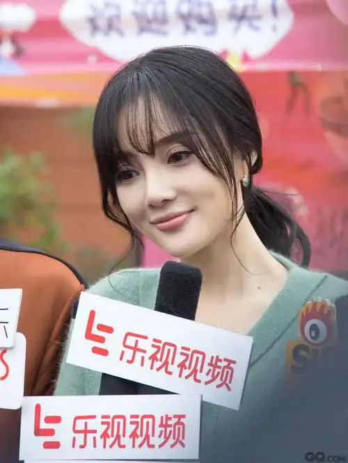 《我们的少年时代》首次媒体探班 tfboys薛之谦李小璐等亮相