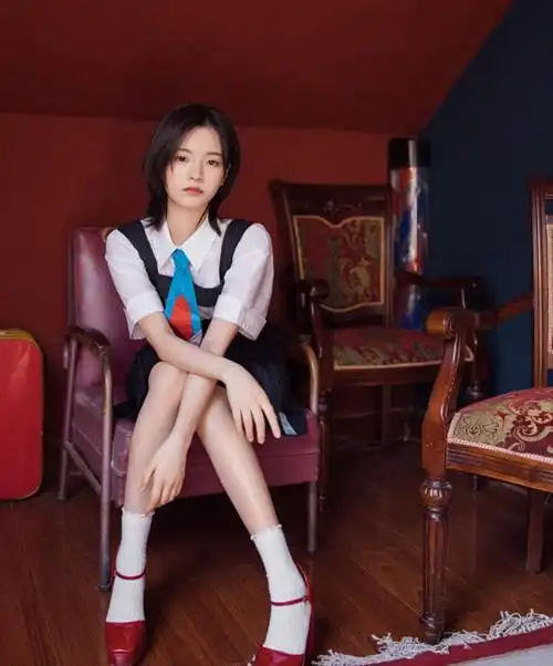 当李庚希吸烟被报道之后,很多人都觉得这个女孩很有