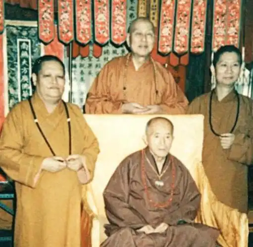 海灯法师一招二指禅红遍全国自称少林寺方丈87岁圆寂无人问