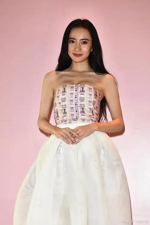 《爱情公寓》诺澜最近怎么样,身材发福,看了之后让人惊叹!