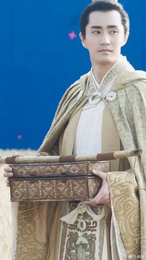 杨玏版伯邑考不愧是封神白月光,网友都是他眼神里怀着悲悯