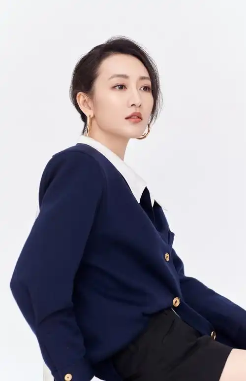 王鸥蓝色西装魅力写真图片56