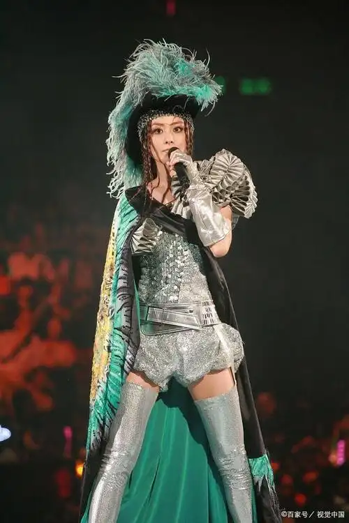 人美歌动听的——陈慧琳