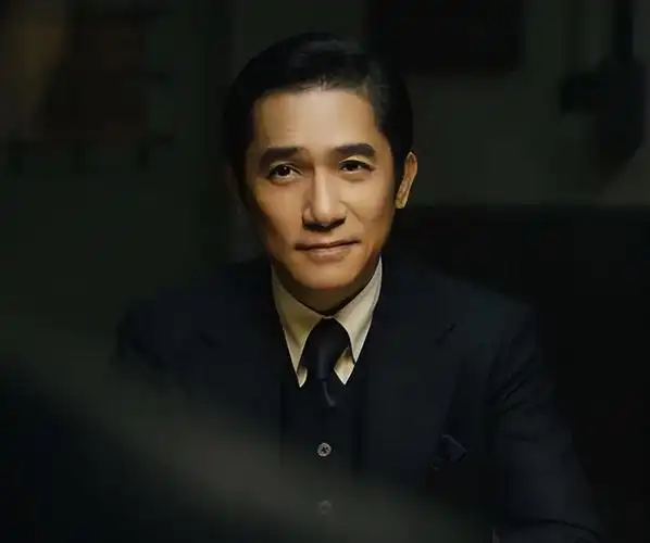 梁朝伟人设崩塌?网友:他就这么缺钱吗?