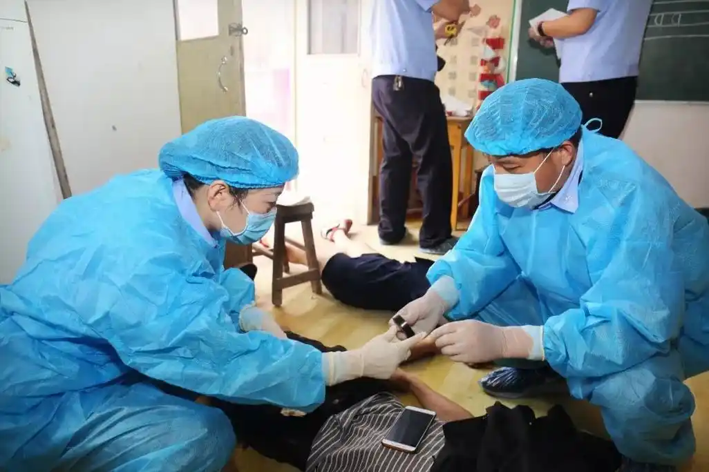 法医是干啥的?看看莒南公安局三名法医参与破案的故事吧_死亡