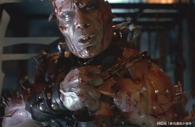 还记得十三猛鬼这部电影吗鬼魂都有着各自不同的故事