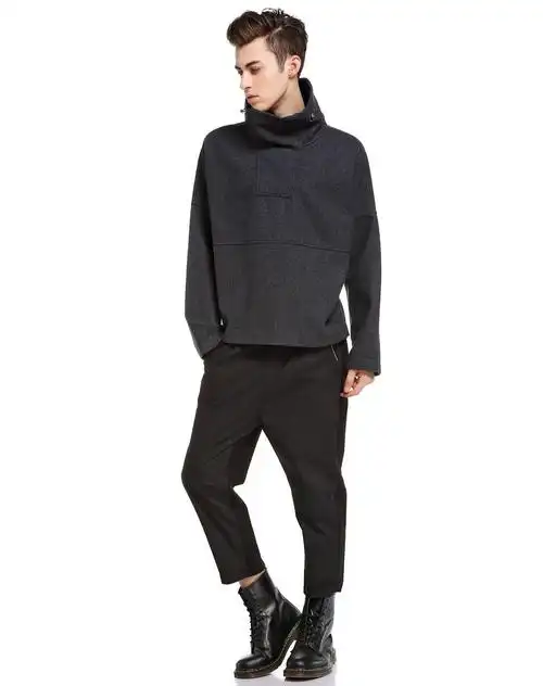 深灰色休闲时尚男神范上衣