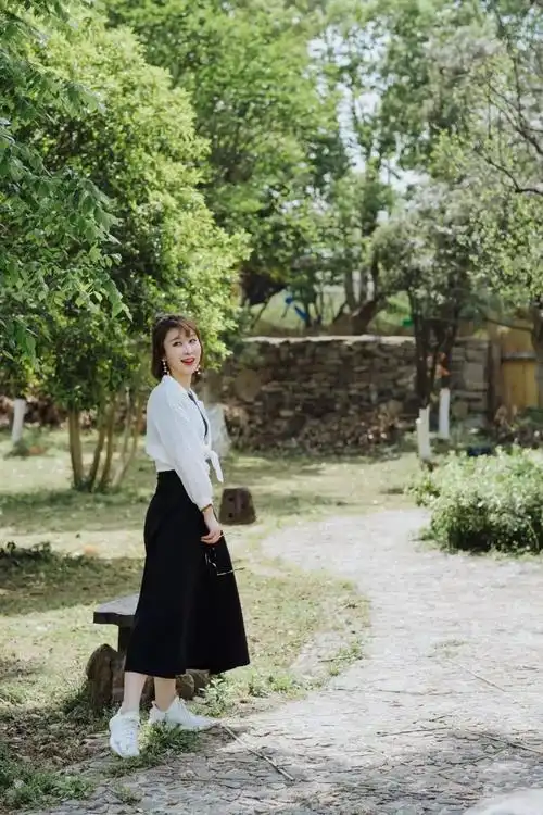 小竹林小巷间,吴楠小姐姐与天逸不得不说的那些事儿