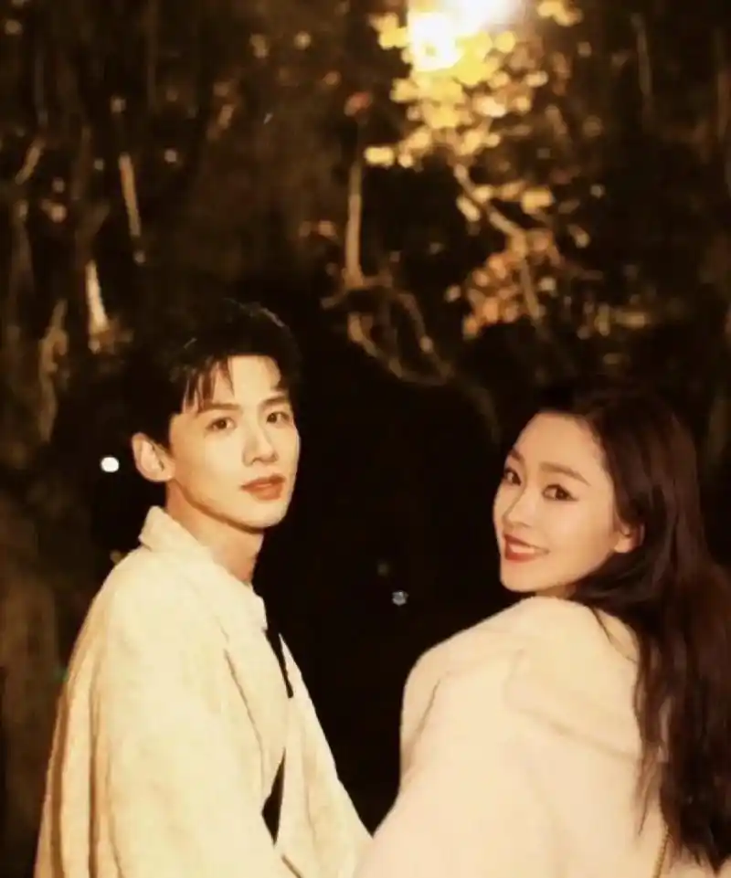 真情侣无疑了,#白敬亭宋轶 #长风渡  - 抖音