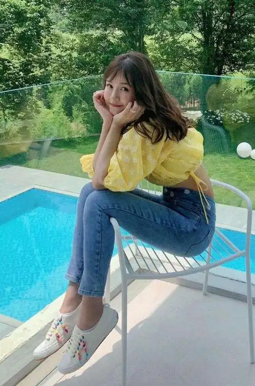 张子萱张子萱时尚衣橱