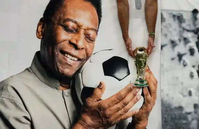 世界杯|足球|巴西|欧洲杯|球王贝利去世_网易订阅