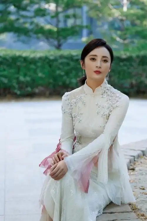 蒋勤勤中秋晚会状态##蒋勤勤唱但愿人长久好美