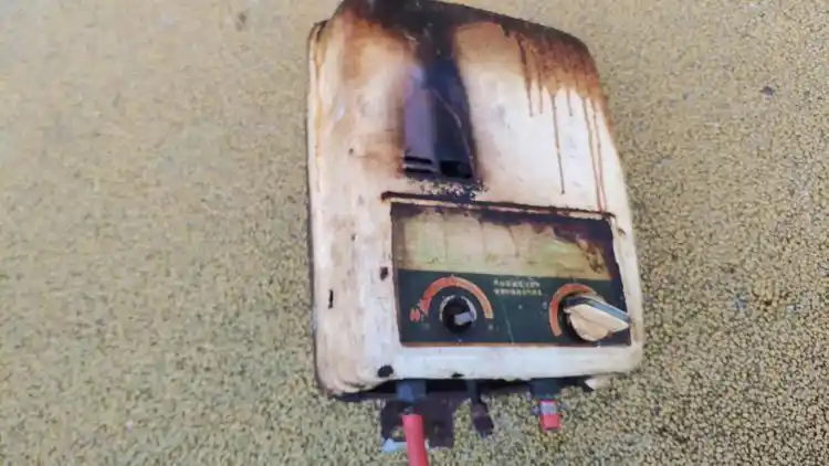 重庆:八十年代家电器,80后童年回忆的老式热水器