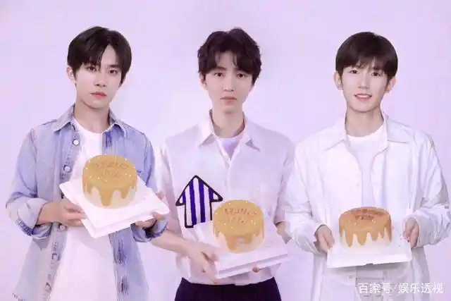 tfboys粉丝内起争端,七周年演唱会引消费争议,部分学生粉被吐槽