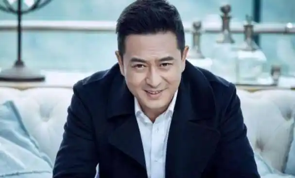 电视剧张嘉译的照片_演电视剧张嘉译_张嘉译主要电视剧剧照