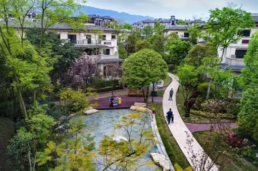 龙湖紫云台别墅,献礼城市品质墅居生活