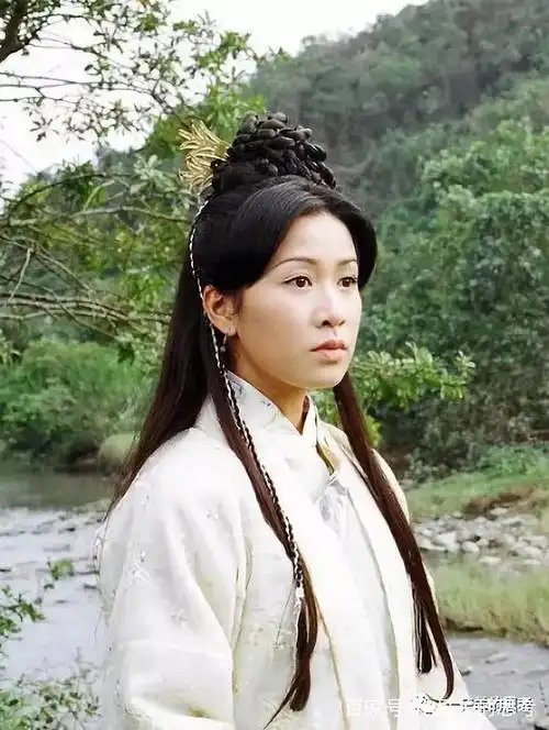 新版《倚天屠龙记》,最年轻的张无忌,你认识他吗?