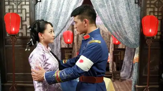 情定三生主演蒲巴甲获芳心