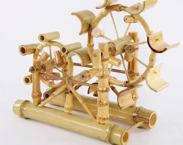 竹制的儿童玩具