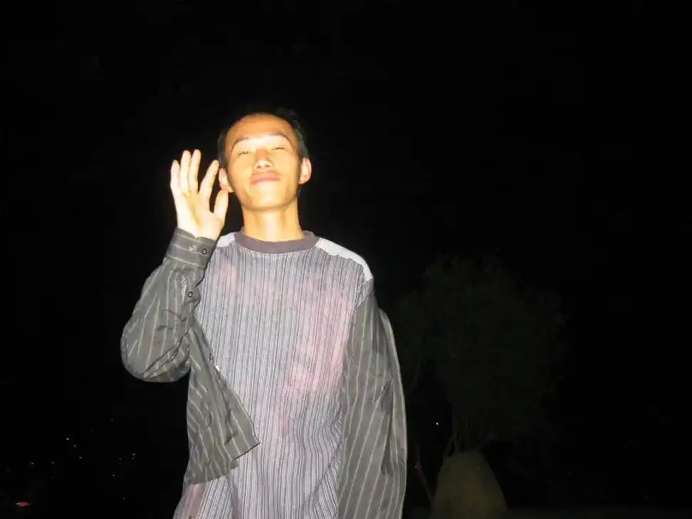 看到以前的照片一小伙怎么变成一油腻大叔