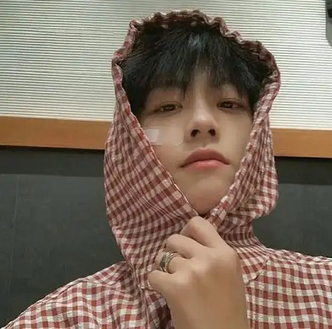 帅气男头壁纸头像馆图虫