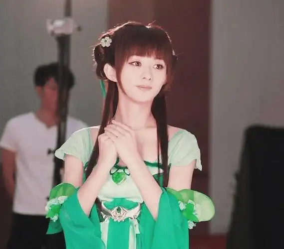 新碧瑶被解锁,看完程潇的"碧瑶"造型,灵气完全不输赵丽颖啊_形象_扮相