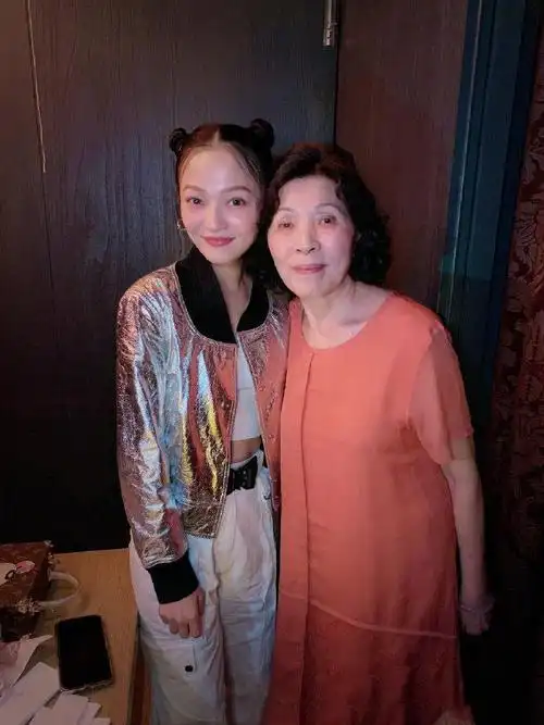 张韶涵农历生辰八字2