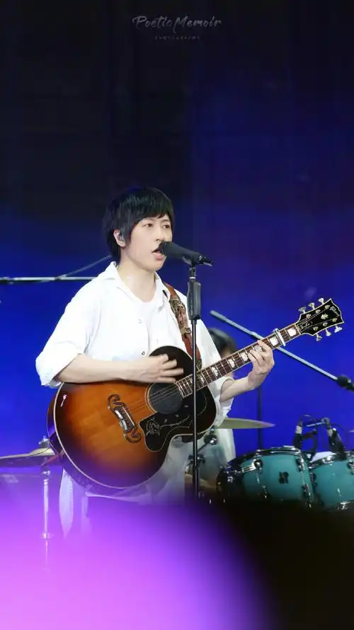 阿信超话五月天超话  「5525回到那一天|深圳」    你的真心  我都