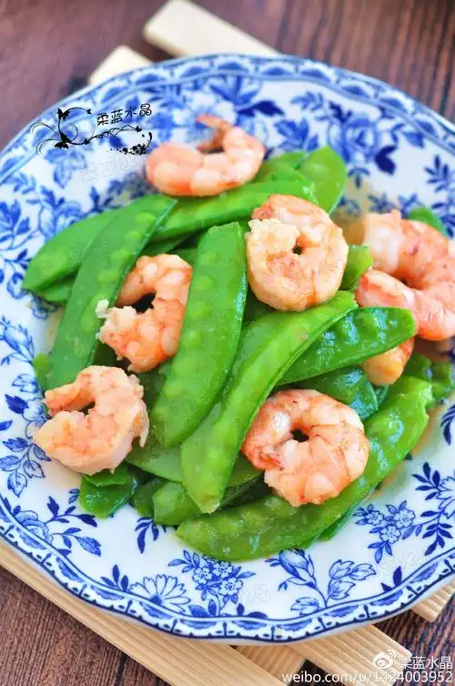 荷兰豆炒虾仁的做法步骤_美食菜谱之家