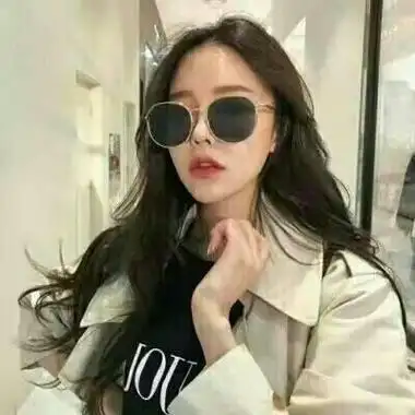 qq女生戴眼镜头像霸气高冷