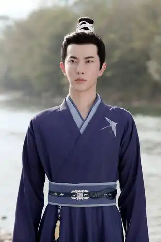 网易娱乐2月24日报道由于朦胧,陈钰琪领衔主演的古装甜蜜爱情剧