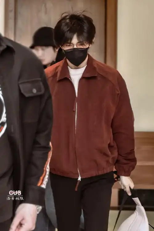 #易烊千玺积家全球代言人##四字 易烊千玺 yyqx 四字弟弟#