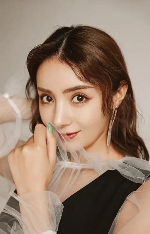 麦迪娜性感典雅时尚写真图片67