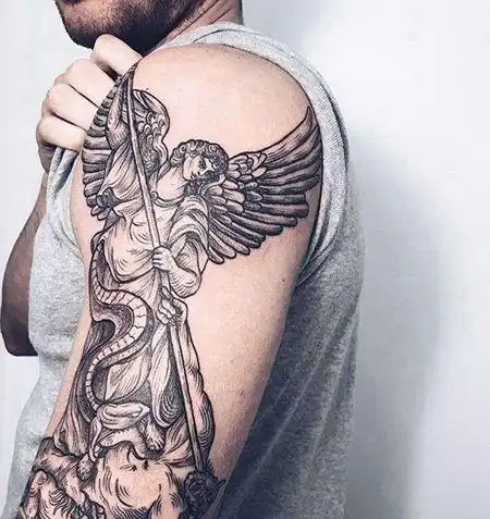 线条大臂天使纹身图案
