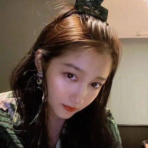 微信头像关晓彤