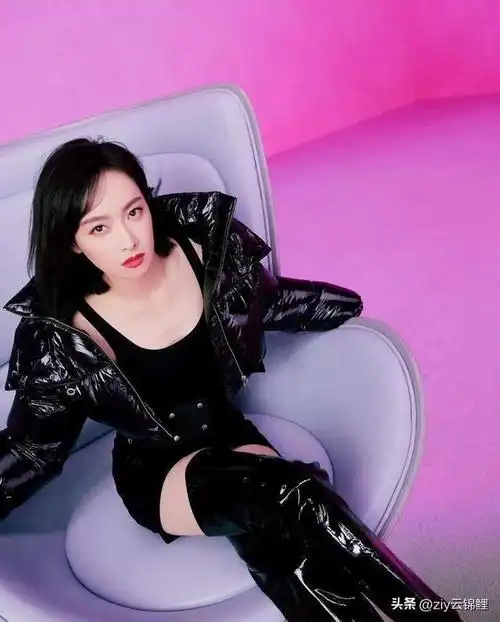 宋茜真是风情万种的女子穿黑色露背礼服秀出好身材性感撩人