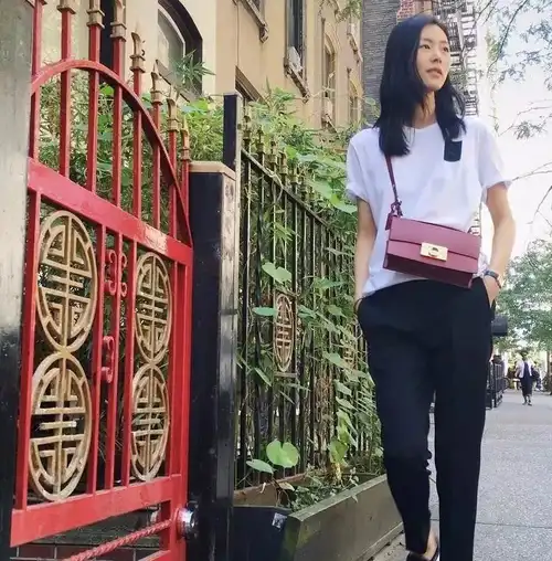 女性_设计的_造型