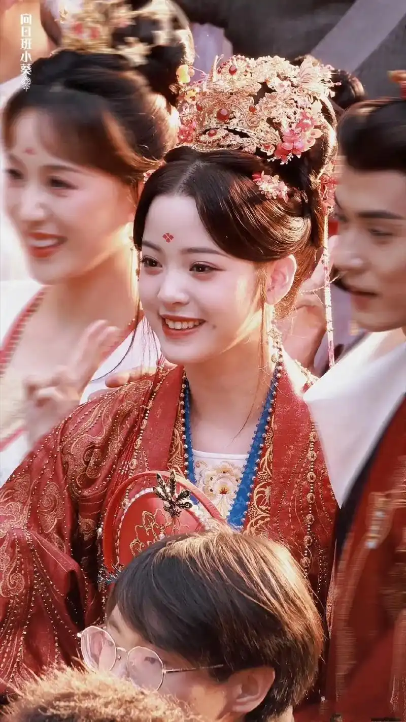 欧阳娜娜×徐正溪《永安梦》该剧改编自小说《长安第一美人》,以 - 抖