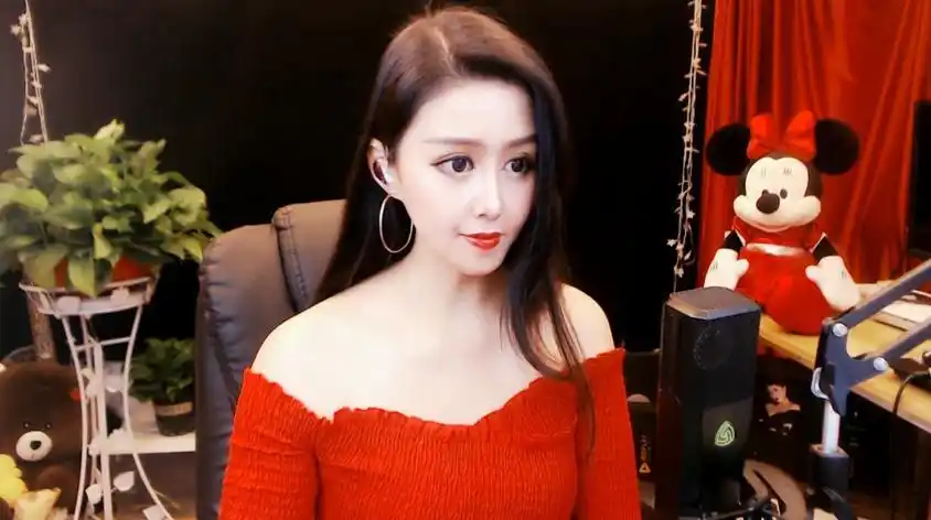 毛惠新歌视频在线观看 - 西瓜视频