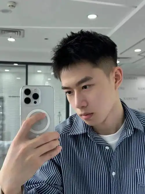 适合2035岁男生的发型初夏就剪这3款清爽干净显帅气