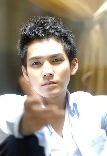 《赏金猎人》造型 黄发引起热议(3)_娱乐资讯_娱乐频道__中国青年网